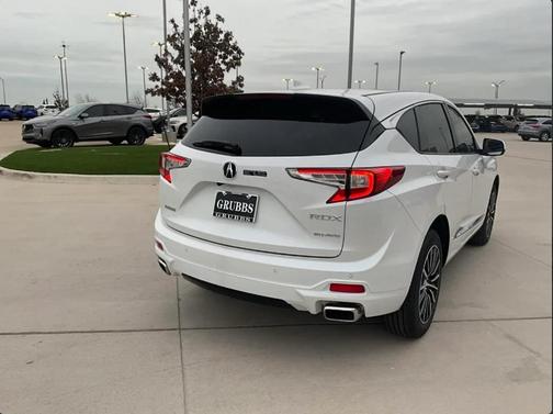 2025 Acura RDX Advance Package