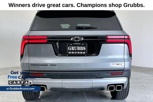 Sterling Gray Metallic 2025 Chevrolet Traverse Z71