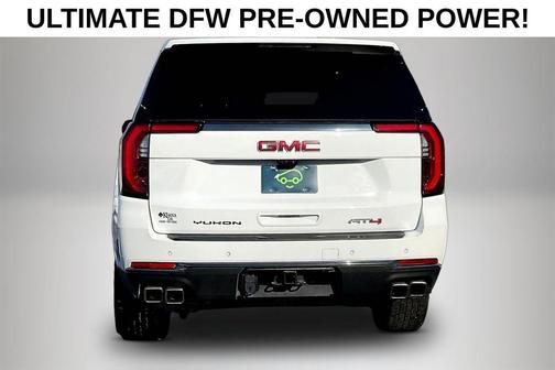 Summit White 2025 GMC Yukon AT4