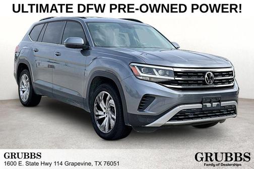 Platinum Gray Metallic 2021 Volkswagen Atlas 2.0T SE