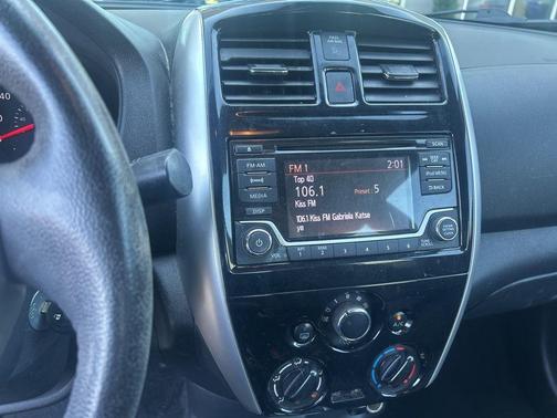 2018 Nissan Versa 1.6 SV