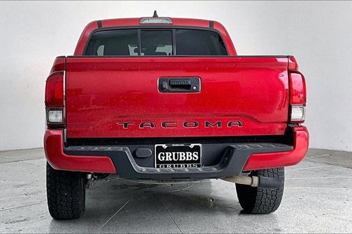 2022 Toyota Tacoma SR