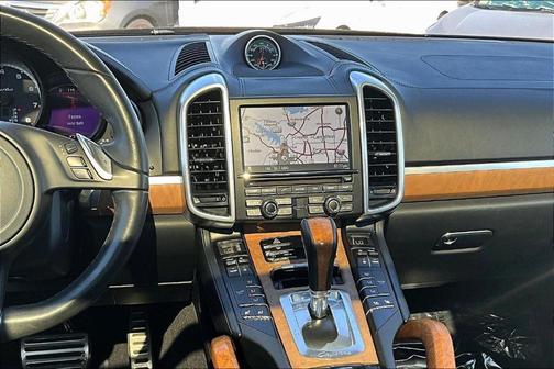 2012 Porsche Cayenne Turbo