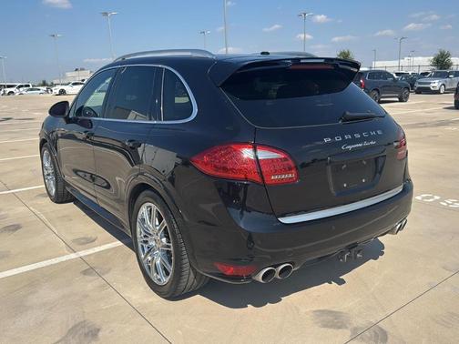 2012 Porsche Cayenne Turbo