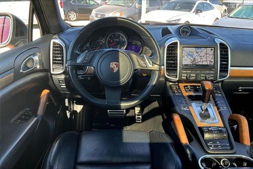 2012 Porsche Cayenne Turbo