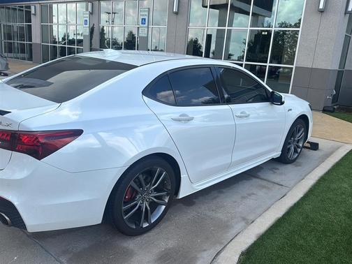2019 Acura TLX Technology & A-Spec