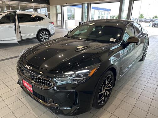2023 Kia Stinger GT-Line