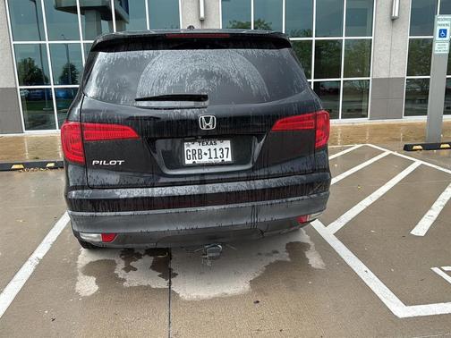 2016 Honda Pilot EX-L w/ Navigation