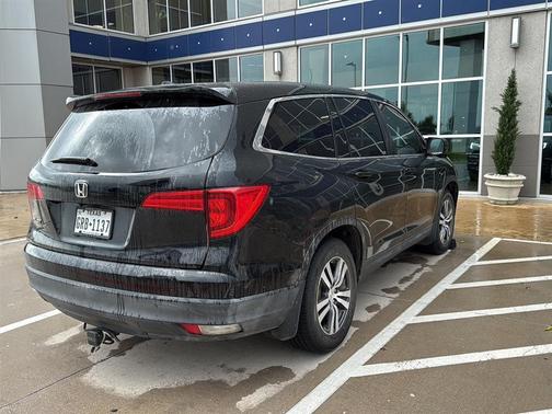 2016 Honda Pilot EX-L w/ Navigation