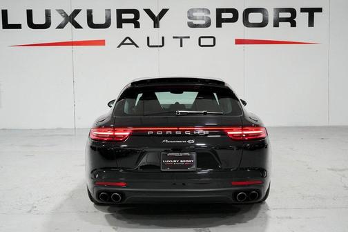 2018 Porsche Panamera 4S Sport Turismo