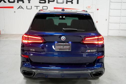 2023 BMW X5 M50i