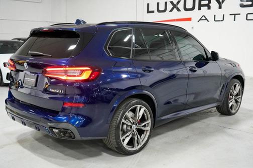 2023 BMW X5 M50i