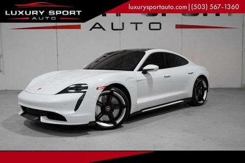 2020 Porsche Taycan Turbo