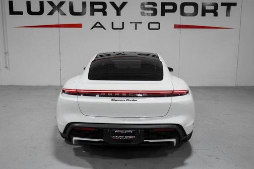 2020 Porsche Taycan Turbo