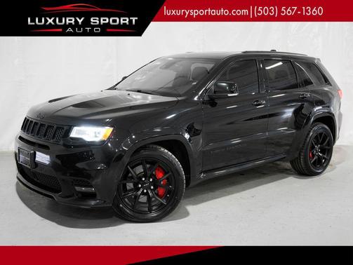 Diamond Black Crystal Pearlcoat 2019 Jeep Grand Cherokee SRT
