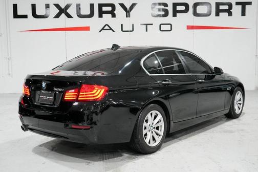 2015 BMW 528 528i