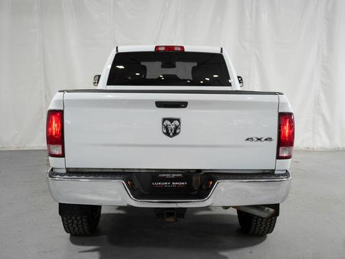 Bright White Clearcoat 2018 RAM 2500 Tradesman Crew Cab 4x4 6'4' Box