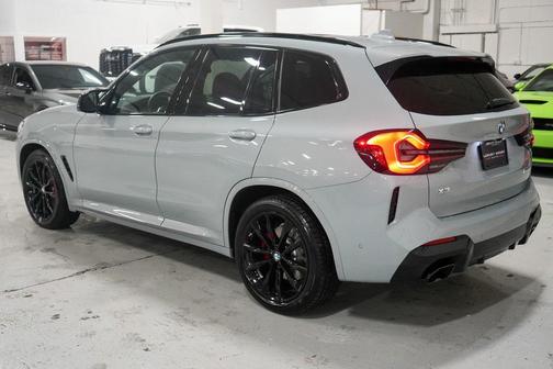 2024 BMW X3 M40i