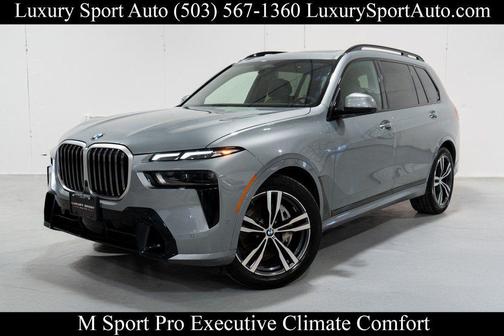 2023 BMW X7 xDrive40i