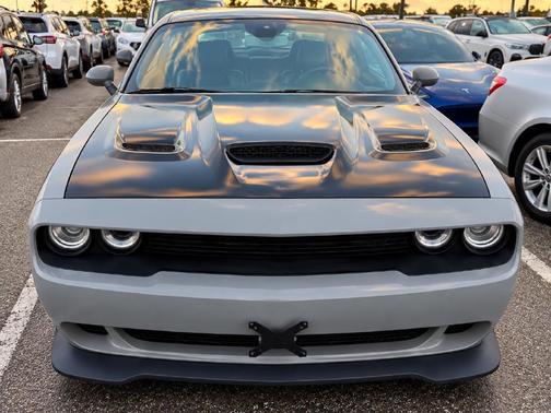Destroyer Gray Clearcoat 2018 Dodge Challenger SRT Hellcat