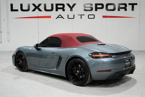 2025 Porsche 718 Boxster GTS 4.0
