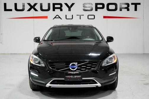 2015 Volvo V60 Cross Country T5 Platinum