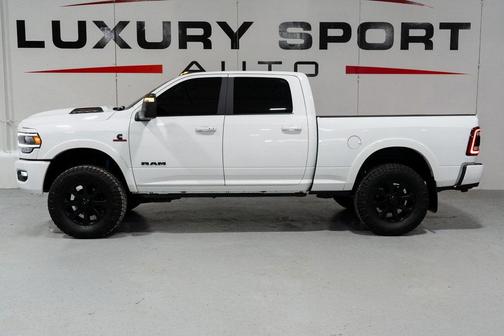 2023 RAM 2500 Laramie Crew Cab 4x4 6'4' Box