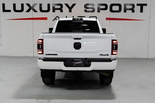 2023 RAM 2500 Laramie Crew Cab 4x4 6'4' Box