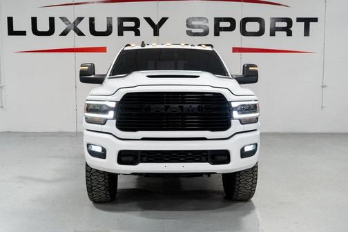 2023 RAM 2500 Laramie Crew Cab 4x4 6'4' Box