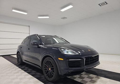 2022 Porsche Cayenne GTS