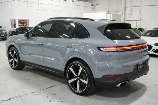 2024 Porsche Cayenne Cayenne