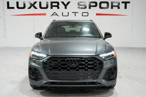 2025 Audi SQ5 3.0T Premium Plus