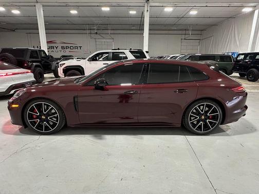 2018 Porsche Panamera Turbo