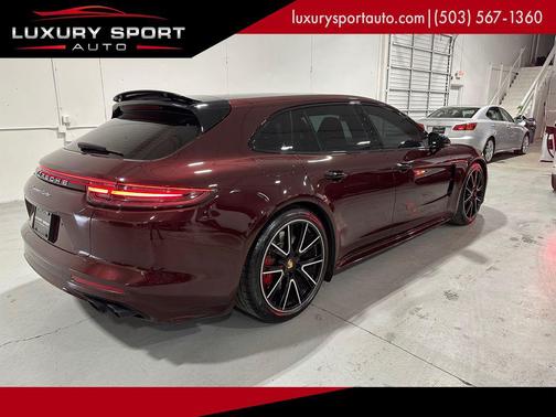 2018 Porsche Panamera Turbo