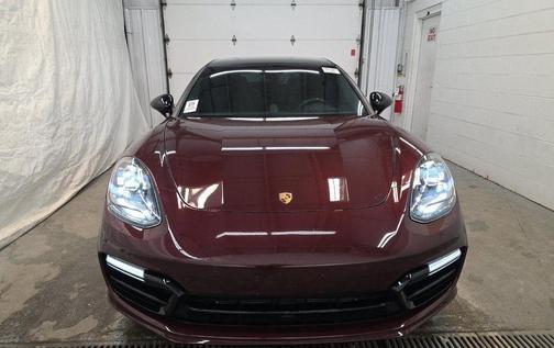 2018 Porsche Panamera Turbo