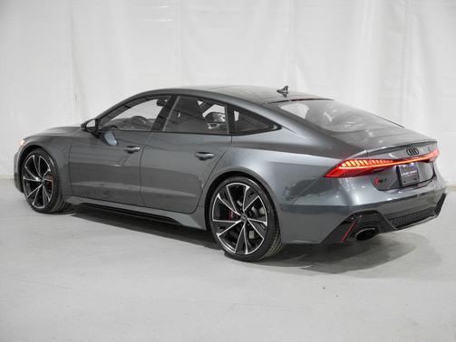 Daytona Gray Pearl Effect 2023 Audi RS 7 4.0T