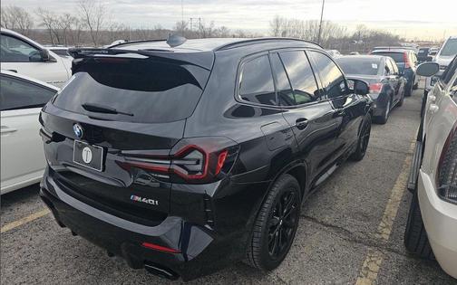 2023 BMW X3 M40i