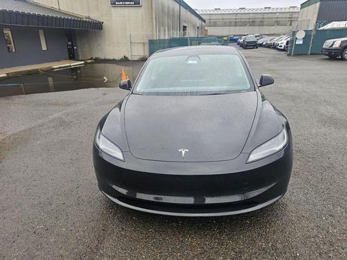 2024 Tesla Model 3 Long Range