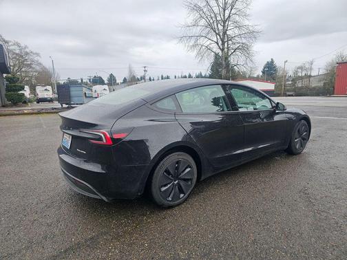 2024 Tesla Model 3 Long Range