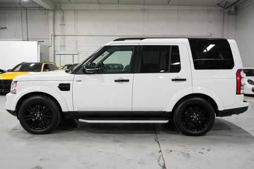 2015 Land Rover LR4 Base