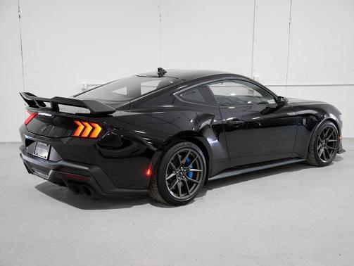 2024 Ford Mustang Dark Horse Fastback