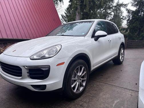 2015 Porsche Cayenne Cayenne