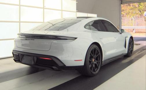 2024 Porsche Taycan GTS