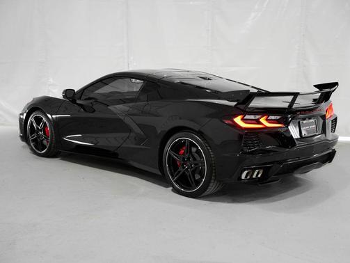 2022 Chevrolet Corvette Stingray w/2LT