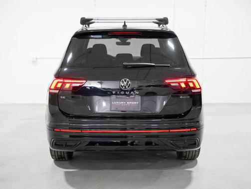 2022 Volkswagen Tiguan 2.0T SE R-Line Black 4MOTION