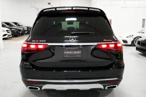 2024 Mercedes-Benz GLS 450 4MATIC