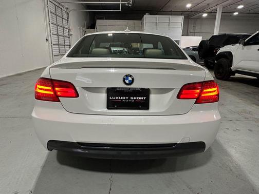 2011 BMW 328 328i