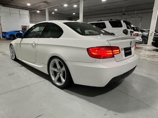 2011 BMW 328 328i