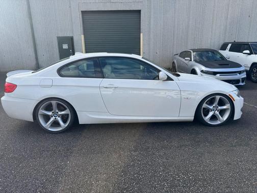 2011 BMW 328 328i
