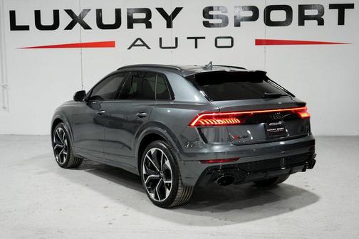 2022 Audi RS Q8 4.0T